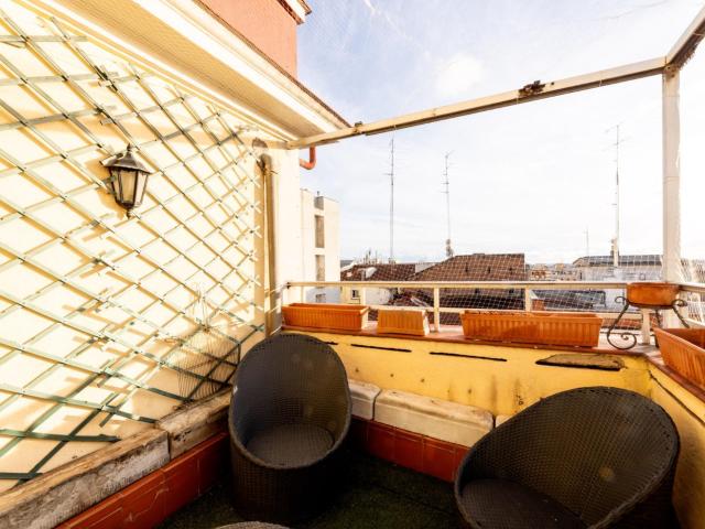 Magnifico piso en pleno paseo de las Delicias con terraza