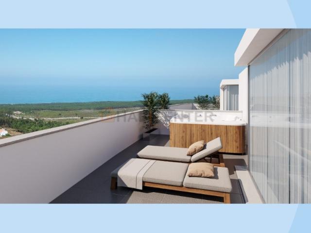 Magnifico T2 com grandes areas terraco com jacuzzi e vista mar