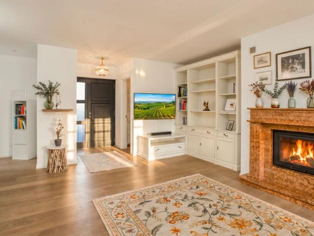 MAGNIFICA CASA 5.5 LOCALI CON GIARDINO A GENESTRERIO