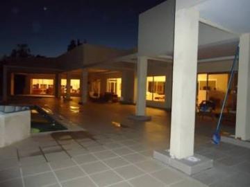 MAGNÍFICA CASA CON COSTA AL LAGO EN VILLA CARLOS PAZ, 45 mts de Costa Directa, Barrio Villa del Lago