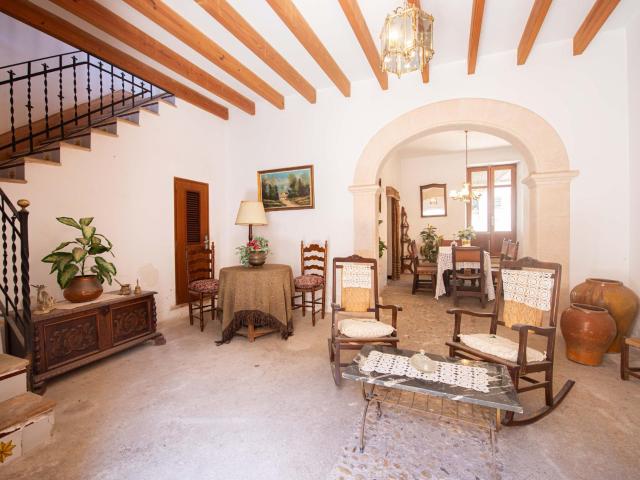 CASA CON ENCANTO EN SINEU