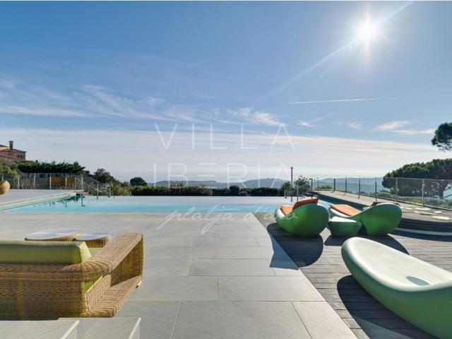Magnífica Casa en Venta con Vistas Despejadas al Mar, Montañ. 0m² Castell Platja d'Aro