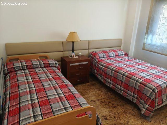 MAGNIFICA CASA SEMINUEVA Y CÉNTRICA EN ADRA