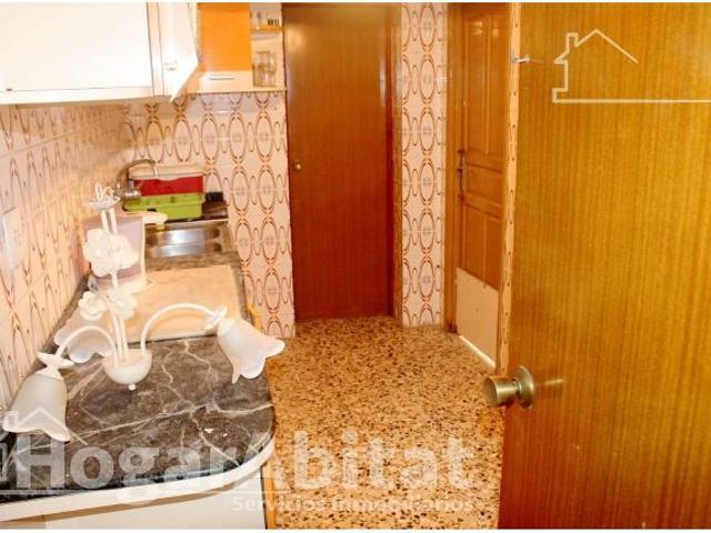 ¡MAGNÍFICA OPORTUNIDAD! GRAN CASA LUMINOSA Y ECONÓMICA CON TERRAZA