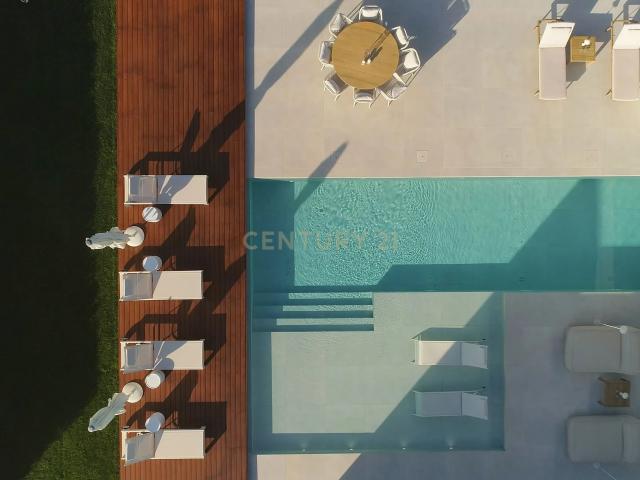 Magnífica Moradia de Alto Luxo – Quinta do Perú