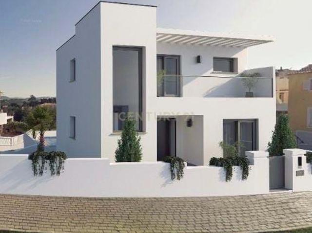 Magnífica moradia moderna com cave, jardim, piscina e vista fabulosa!