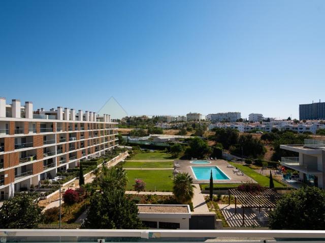 Magnífica Penthouse T3 com RoofTop Albufeira Green 144m² Albufeira e Olhos de Água