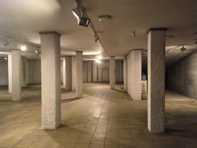 Magnífica Planta de Garaje de 800 m2 en Avenida Fernando de los Ríos Armilla