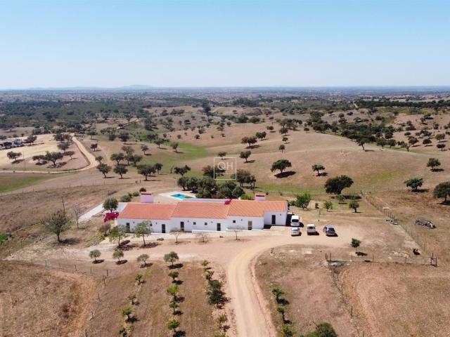 Magnifica Quinta com 6 quartos e vistas fabulosas sobre o Al. 580m² Serpa Salvador e Santa Maria