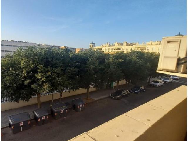 MAGNÍFICA UBICACIÓN CENTRO: APARTAMENTO