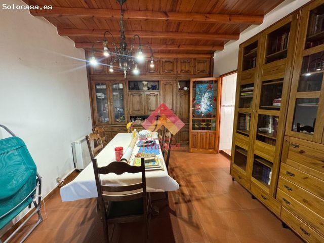 MAGNIFICA VIVIENDA CON ESPECTACULARES VISTAS Y COCHERA CERRADA