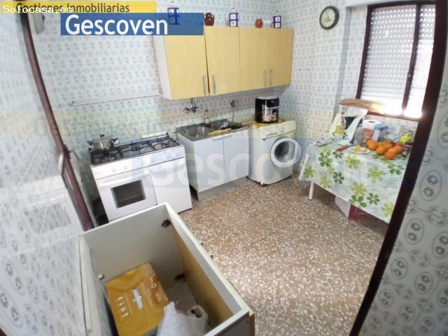MAGNIFICA VIVIENDA CÉNTRICA, CUATRO DORMITORIOS, TERRAZAS Y GARAJE