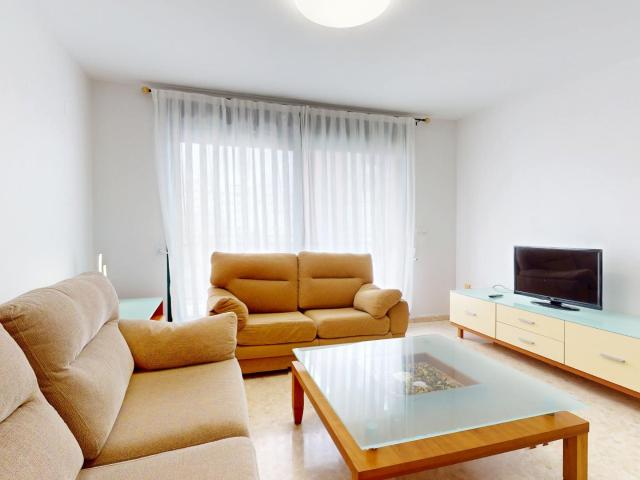 Magnifica vivienda de cuatro habitaciones próxima a la estación del Ave