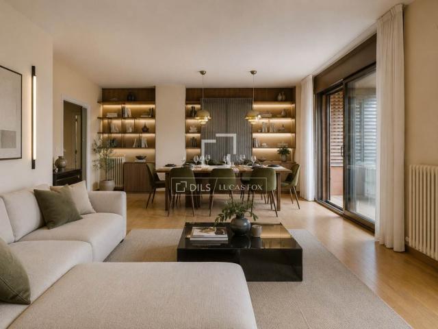 Magnífica vivienda en altura situada delante del centro come. 144m² Barcelona