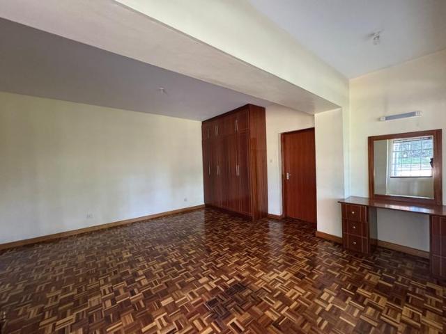 Magnificent 4 Bedroom Standalone House For Sale in Thigiri