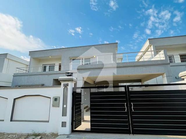 Magnificent 500 Sq Yards House Available For Rent In AFOHS Falcon Complex, New Malir