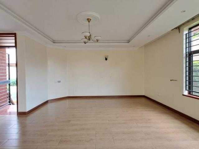 Magnificent 6 Bedroom All En Suite House for Let/Sale