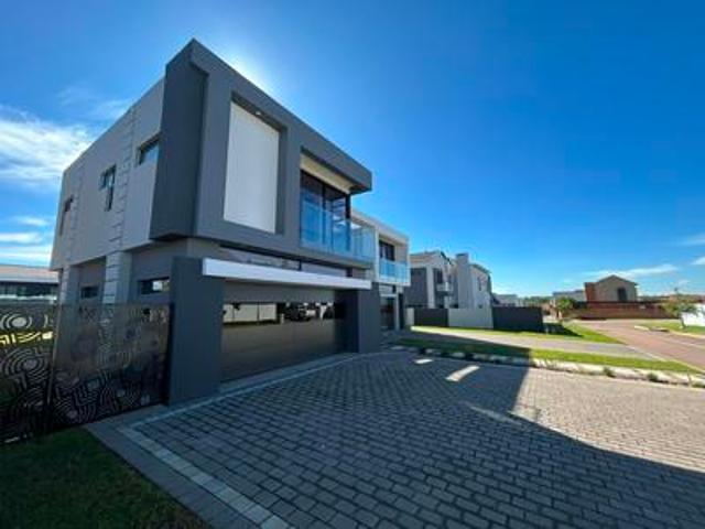 magnificent 6 bedroom luxury residen.