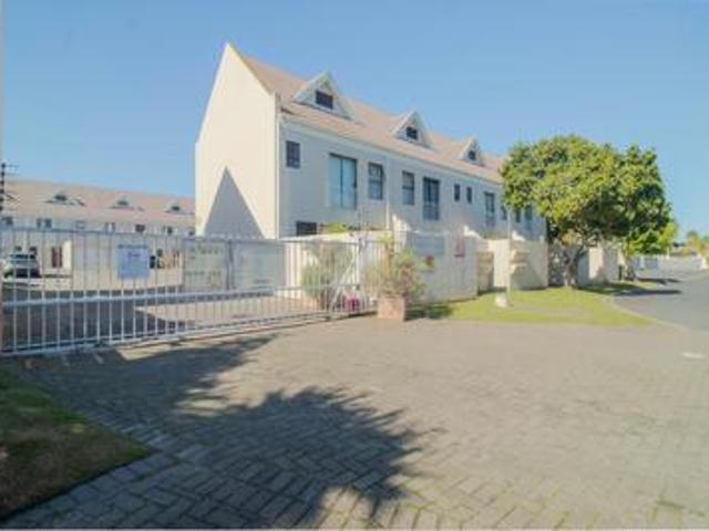 magnificent townhouse in secure complex
