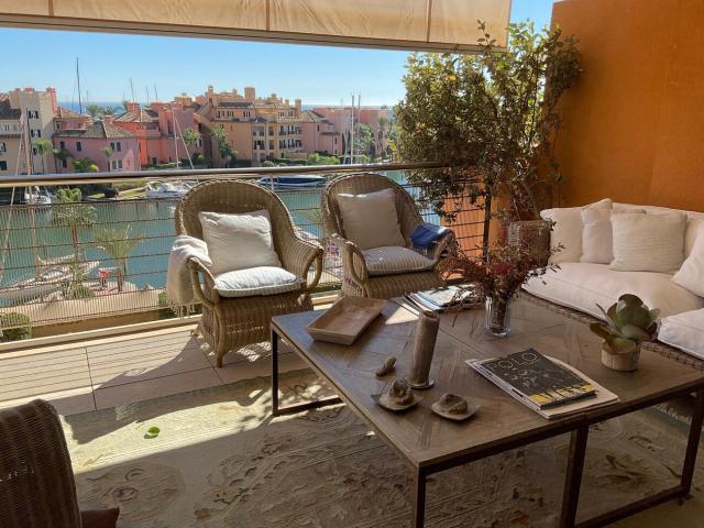 Magnificent apartment to rent in Ribera del Marlin