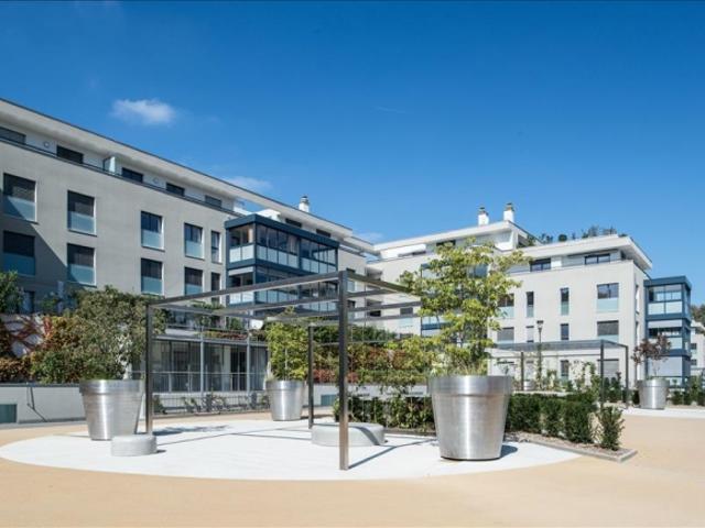 Magnificent appartment3.5 rooms with terrace and Wintergarden