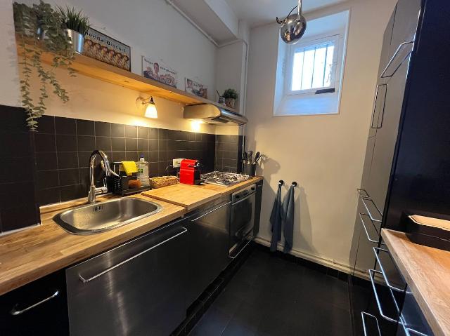 Magnificent flat near the Marais, Paris Amsterdam Apartments for Rent