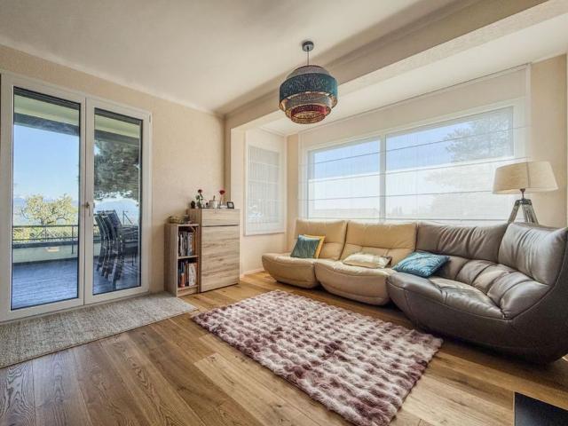 Magnificent house with 7.5 rooms / Lake view