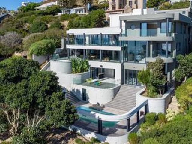 magnificent llandudno villa