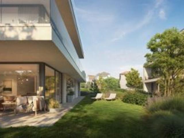 Magnifiek appartement met zonne terrassen en tuin