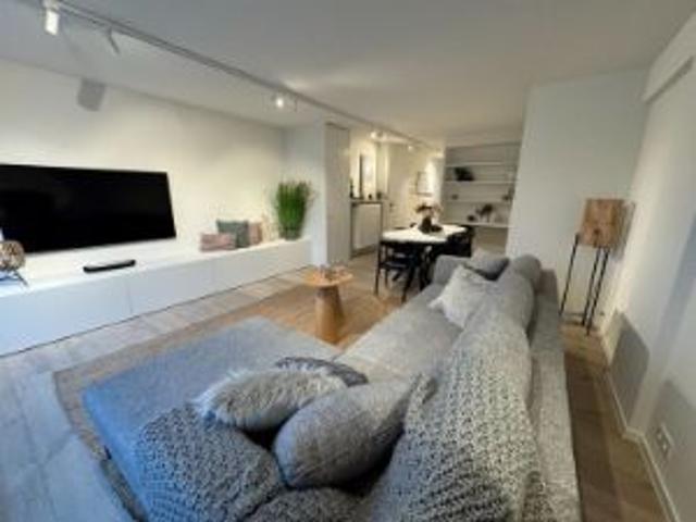 Magnifiek, gerenoveerd duplex penthouse met prachtige terra