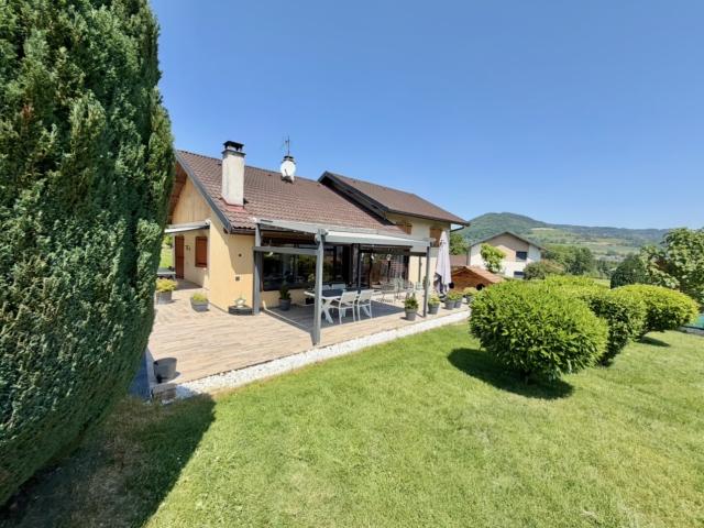 MAGNIFIQUE MAISON AU COEUR DE PEILLONEX 6 PIECES 120M2 ET 1635M2 DE JARDIN
