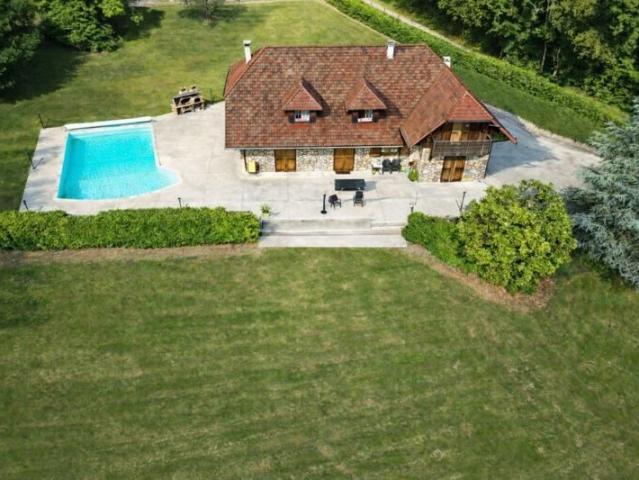 Magnifique maison avec piscine 266m² Le Bourget du Lac