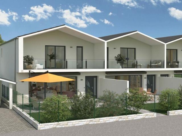 Magnifique maison contiguë à Evionnaz