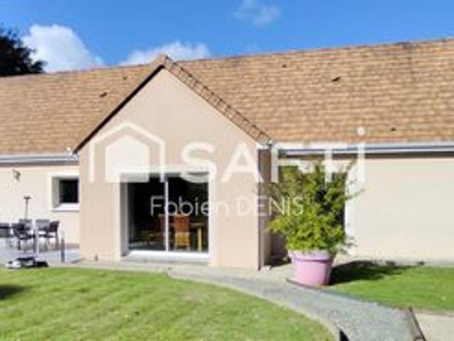 Magnifique maison de 2014 avec 4 chambres et 1,6 hectare