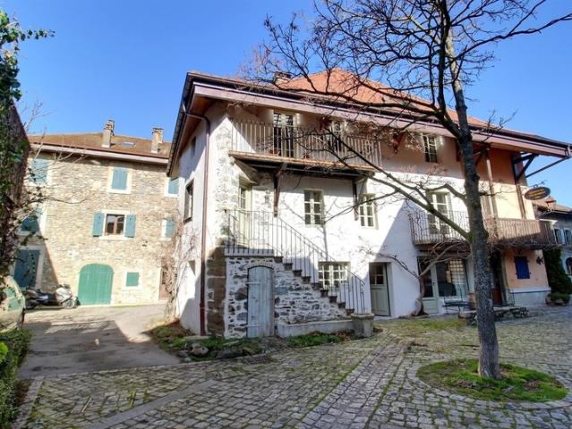 Magnifique maison de village à vendre 8 pièces NERNIER 74