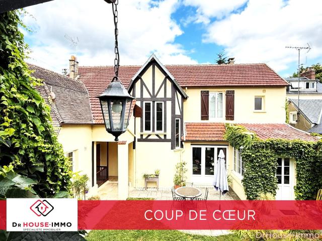 Magnifique Maison de Charme 6 pièces avec Studio Indépendant en Plein Coeur de Vernon