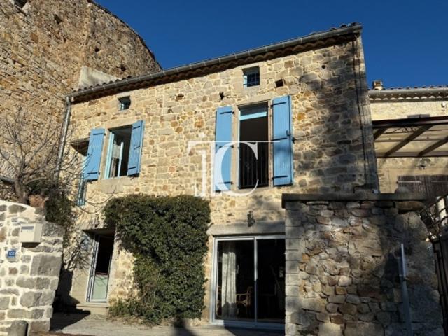 Magnifique maison de hameau en pierre – Charme et authenticité en Sud Ardèche