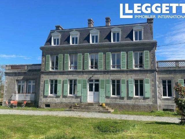 Magnifique maison de maitre du XIX ième siècle, de 312m2 à 8 km de la mer, parc de 3500 m2, 8 chambres