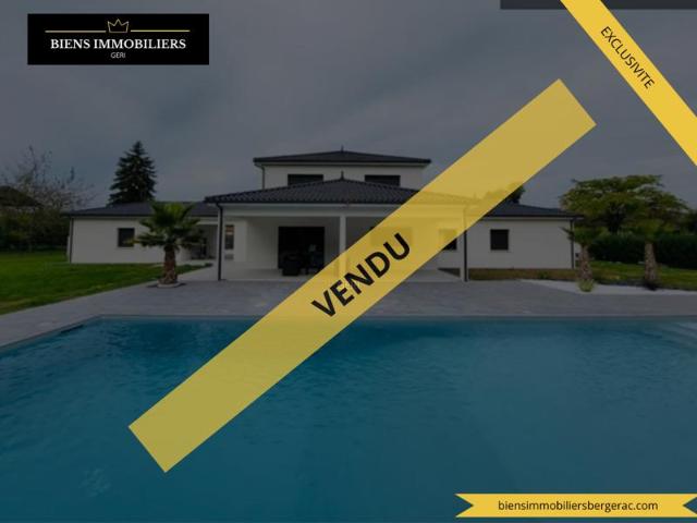 MAGNIFIQUE MAISON DE PRESTIGE 256m2 HABITABLE 4000m2 DE TERR