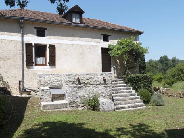 Magnifique Maison en Pierre sur Site Historique