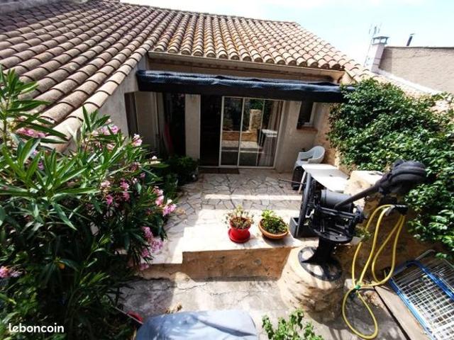 Magnifique maison en pierres avec terrasse et garage