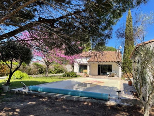 Magnifique Maison Familiale de 171m2 sur Terrain Arboré de 4