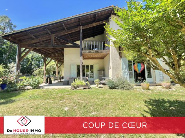 Magnifique Maison Familiale de 8 Pièces avec Piscine et Grand Terrain à Blasimon