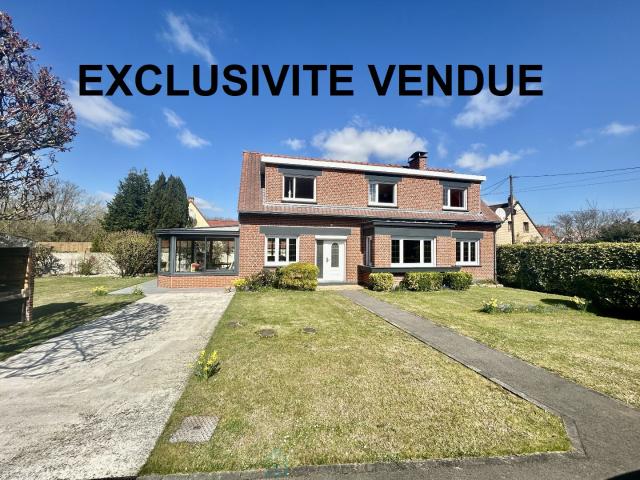 MAGNIFIQUE MAISON INDIVIDUELLE AVEC HANGAR DE PLUS DE 160M2