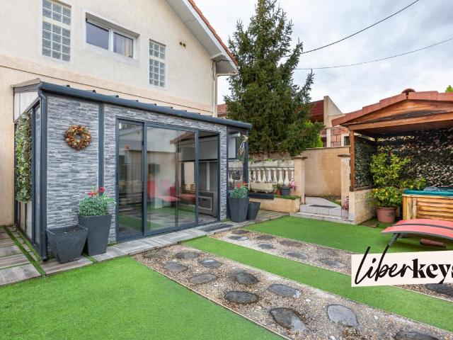 Magnifique maison moderne de 4 pièces Secteur Pont des Pla. 92m² Vaulx en Velin