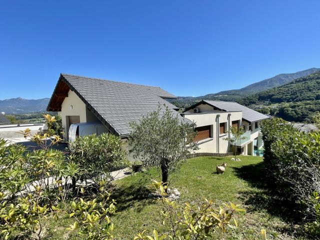 MAGNIFIQUE MAISON RÉCENTE DE 160 M2