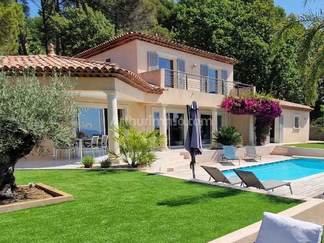 Magnifique maison sur les hauteurs de la ville 147m² Draguignan