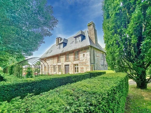 MAGNIFIQUE MANOIR