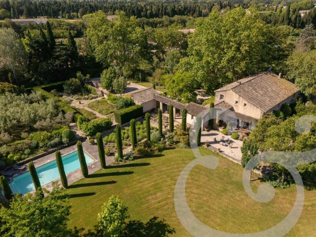 Magnifique Mas authentique 254m² Saint Rémy de Provence