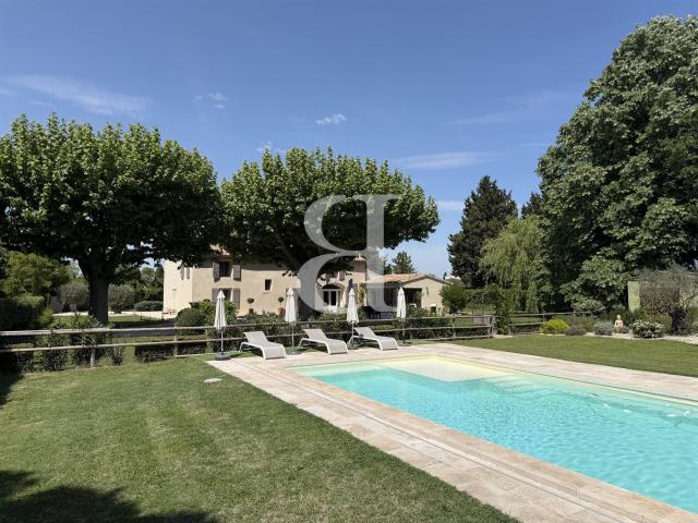Magnifique Mas région Eygalières Exclusivité 222m² Eygalières